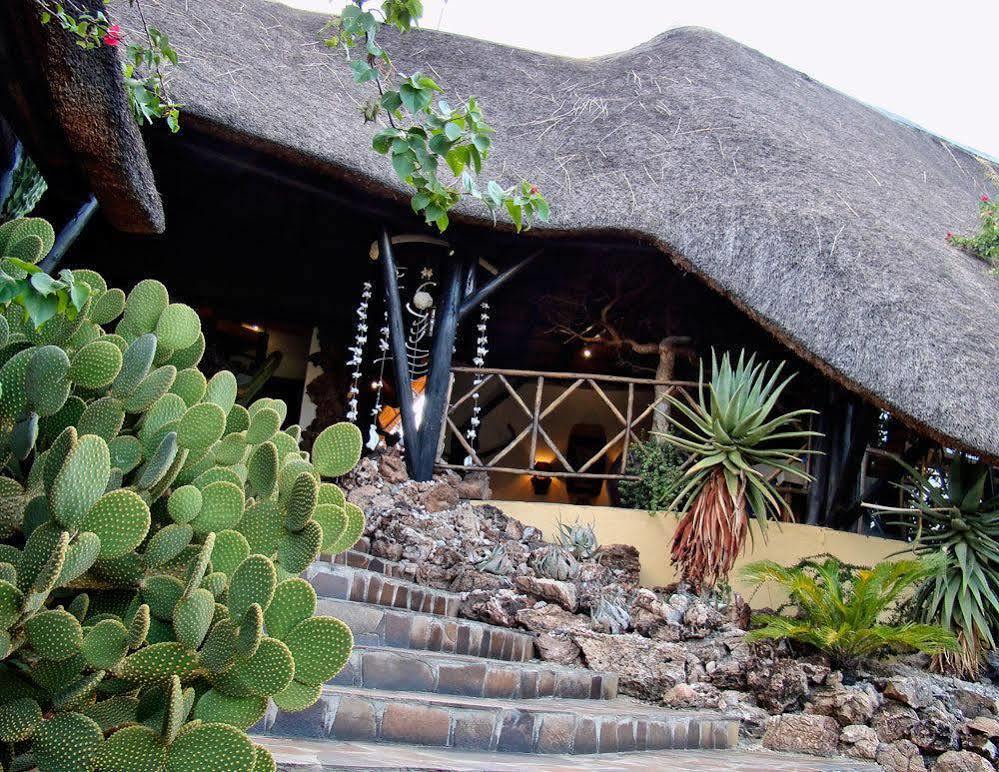 Vingerklip Lodge Khorixas Zewnętrze zdjęcie